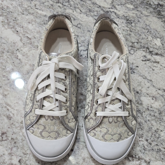 Coach Casual Sneakers with Monogram Canvas - Picture 1 of 2